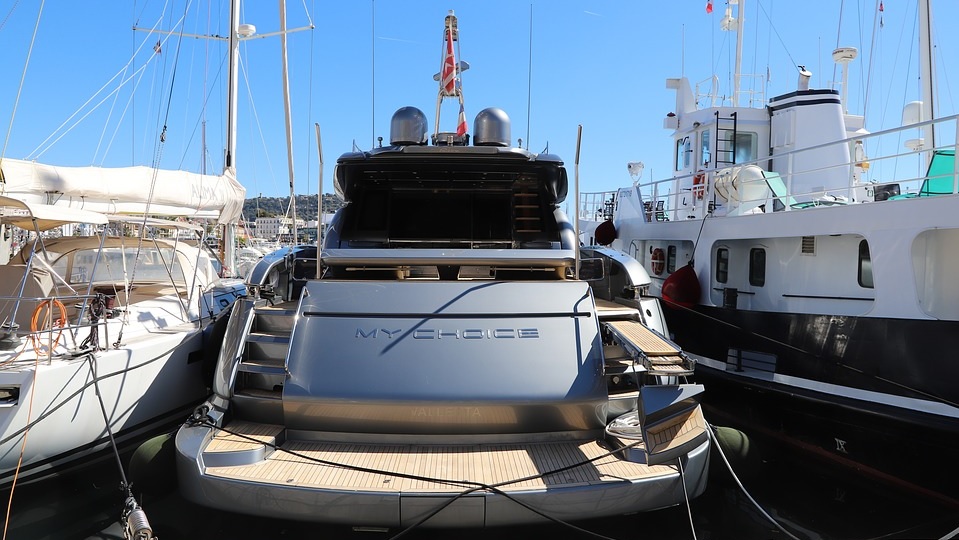 Dealing With Waste Aboard: Holding Tank 101 - Boat Trader Blog